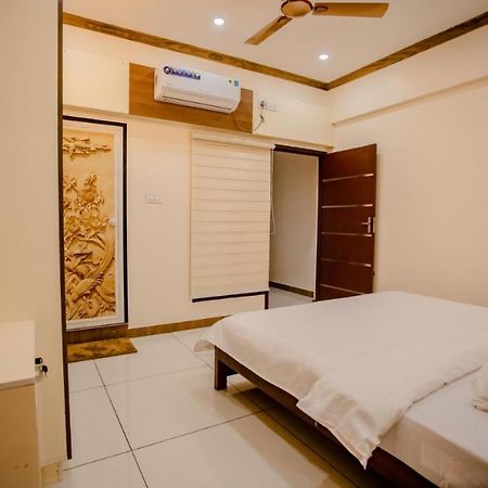 Kv By Halcyon Traveltech Appartement Anachal Buitenkant foto