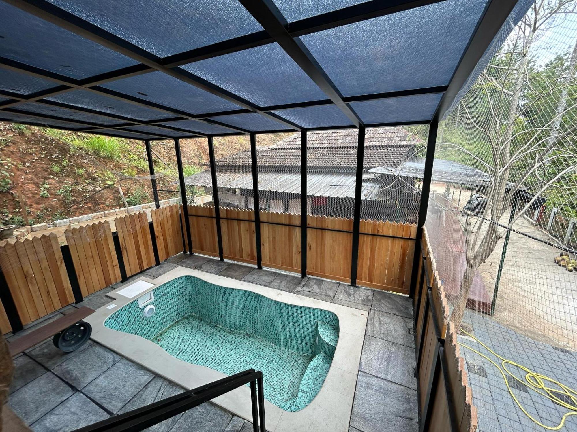 Kv By Halcyon Traveltech Appartement Anachal Buitenkant foto