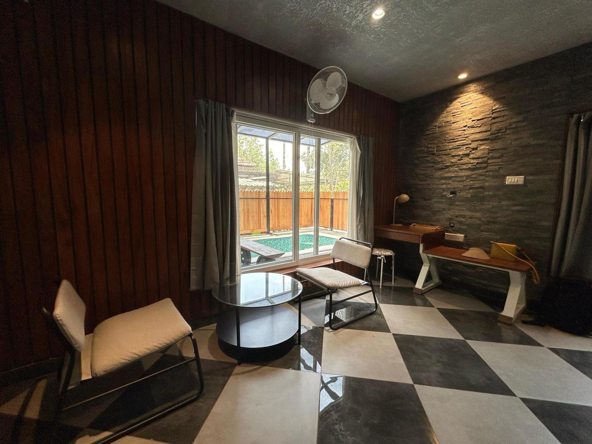 Kv By Halcyon Traveltech Appartement Anachal Buitenkant foto
